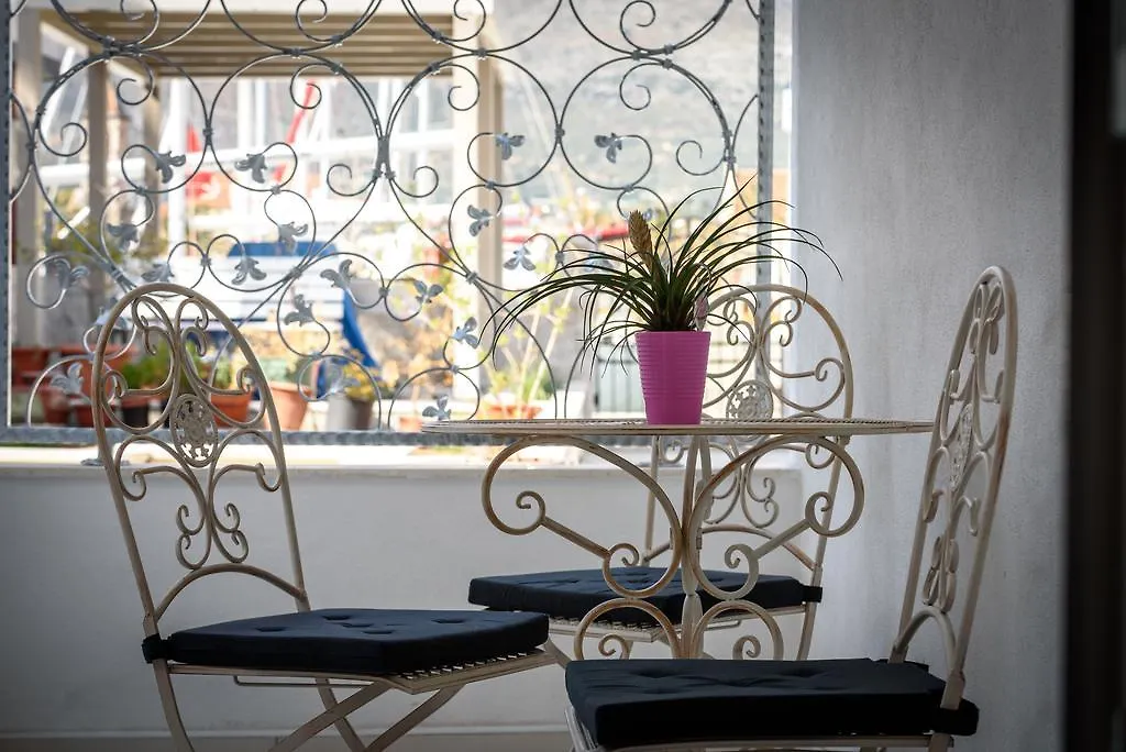 Studio Tironi 2 -Sonja Apartment Trogir