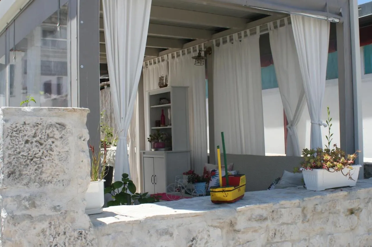 Studio Tironi 2 -Sonja Apartment Trogir